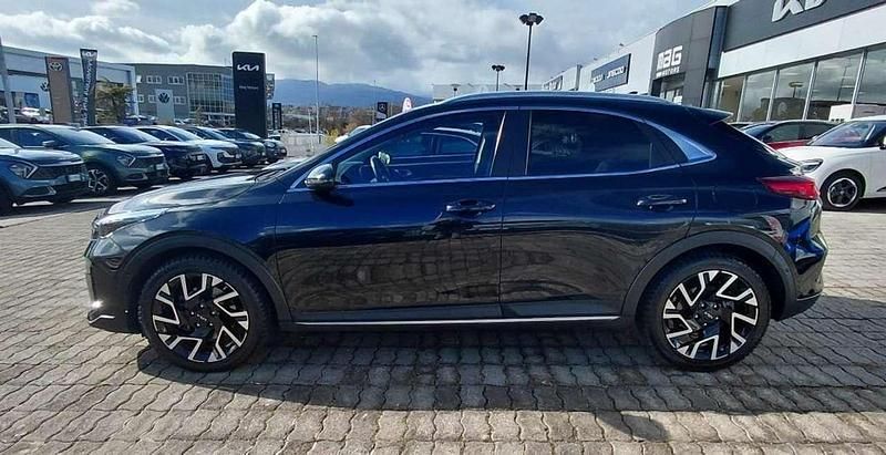 Usata Kia XCeed Style 136 CV (100 kW) 2023 Blu/azzurro SUV
