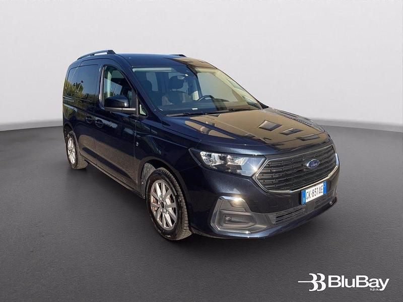 Usata Ford Tourneo Connect Titanium 114 CV (83 kW) 2022 Grigio Monovolume