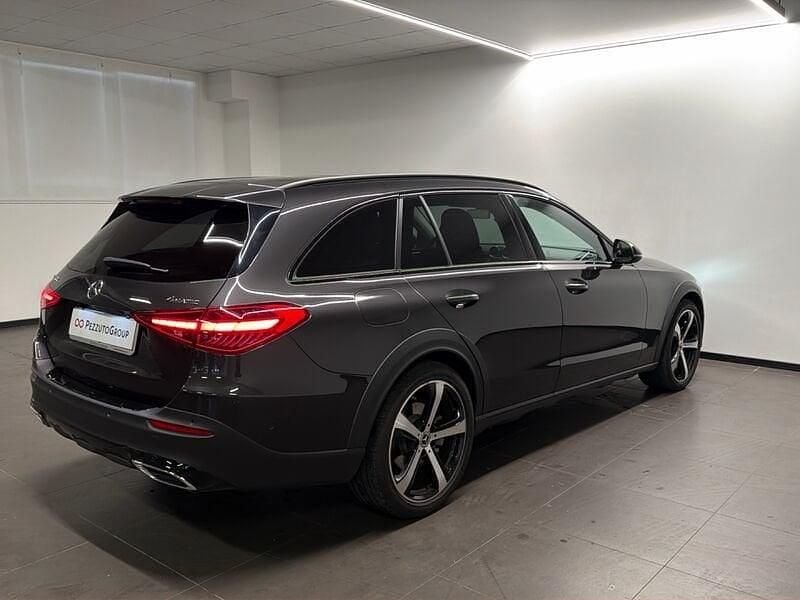 Usata Mercedes C220 Premium 200 CV (147 kW) 2023 Other Station wagon