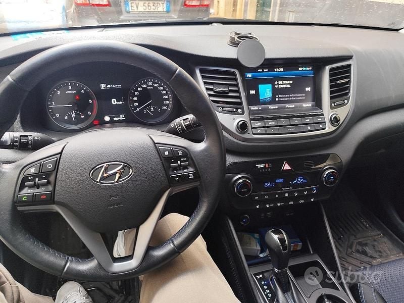 Usata Hyundai Tucson Xpossible 141 CV (103 kW) 2017 Bianco SUV