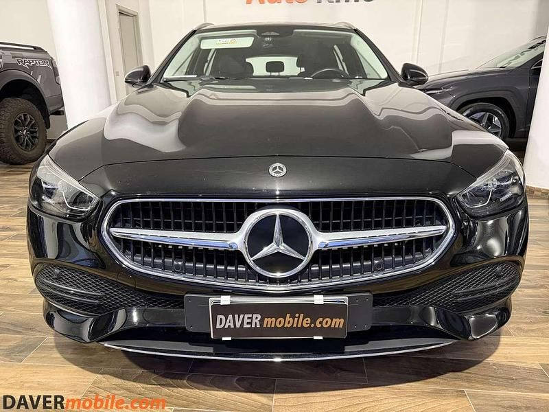 Usata Mercedes C200 Advanced 163 CV (119 kW) 2025 Nero Station wagon