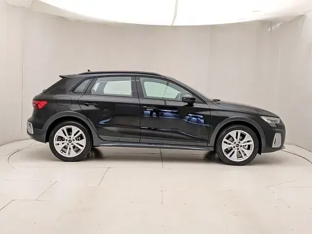 Nuova Audi A3 Advanced 150 CV (110 kW) 2026 Nero mythos metallizzato