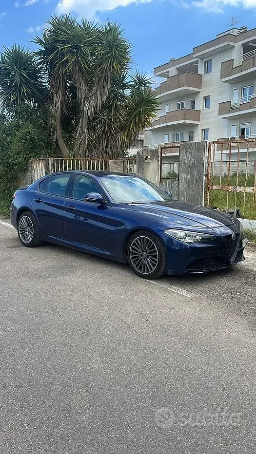 Usata Alfa Romeo Giulia 150 CV (110 kW) 2017 Berlina