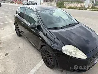 Usata Fiat Grande Punto Sport 90 CV (66 kW) 2008 Nero Utilitaria