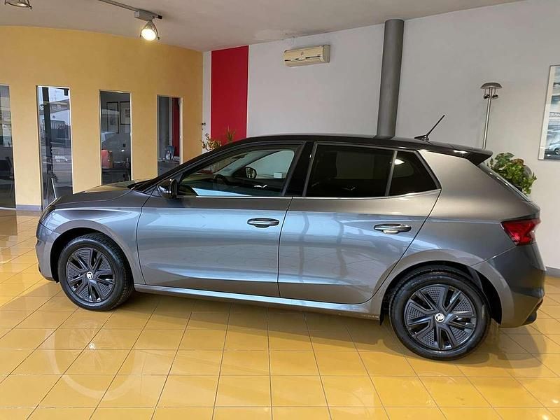 Usata Skoda Fabia Style 95 CV (69 kW) 2024 Grigio Berlina