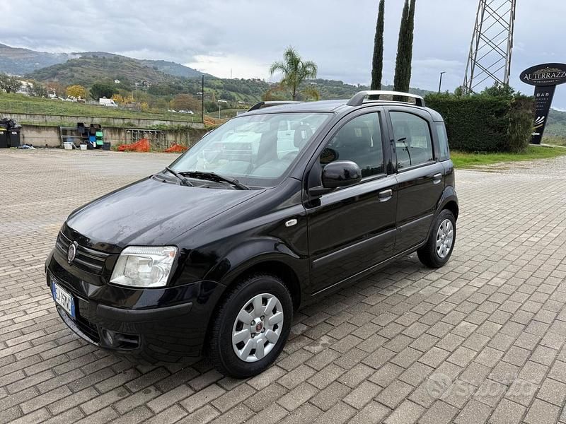 Usata Fiat Panda 75 CV (55 kW) 2011 Nero Berlina