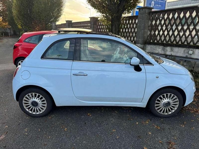 Usata Fiat 500 Lounge 101 CV (74 kW) 2007 Blu/azzurro Utilitaria