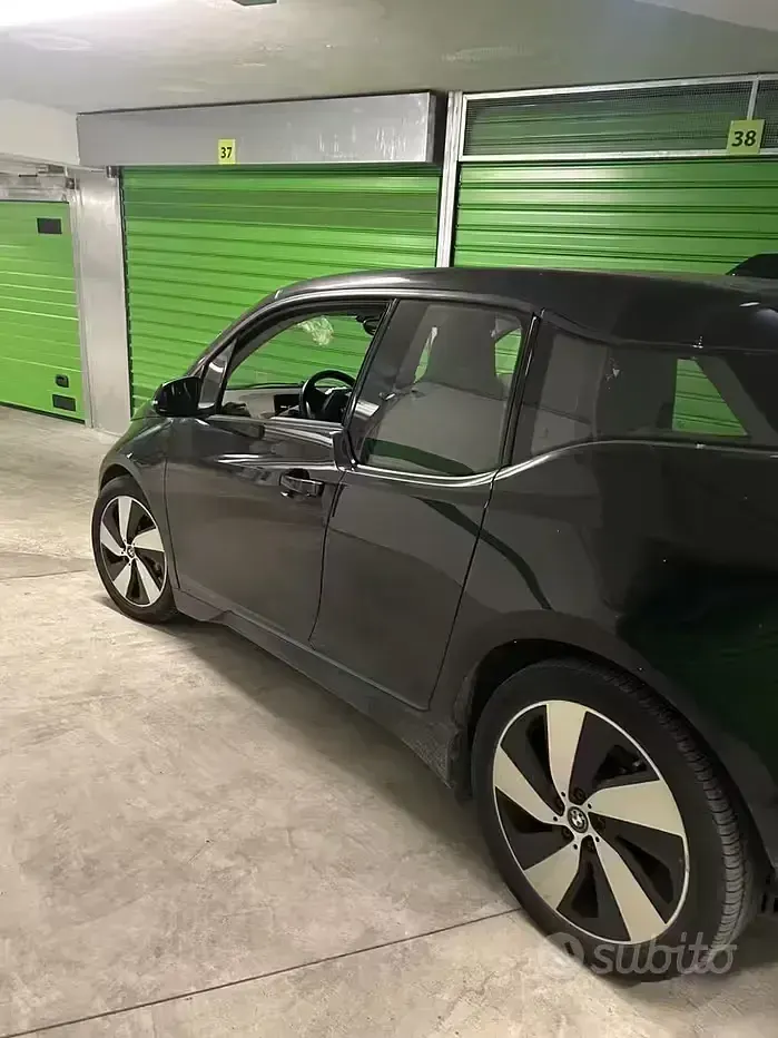 Usata BMW i3 38 CV (27 kW) 2017 Nero Utilitaria