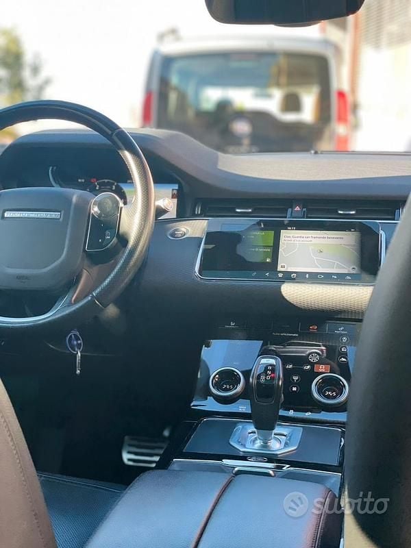 Usata Land Rover Range Rover evoque 2020 Nero SUV