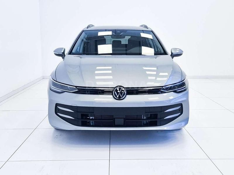 Nuova VW Golf VIII Life 150 CV (110 kW) 2025 Dolomite silver metallizzato Station wagon