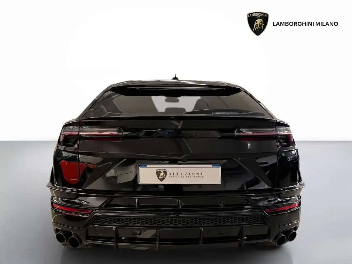 Usata Lamborghini Urus 666 CV (489 kW) 2023 Nero noctis SUV