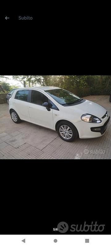 Usata Fiat Punto Evo 95 CV (69 kW) 2010 Bianco Utilitaria