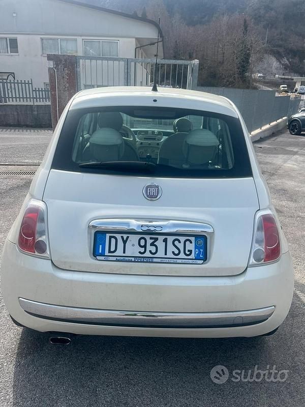 Usata Fiat 500 75 CV (55 kW) 2009 Bianco Cabrio