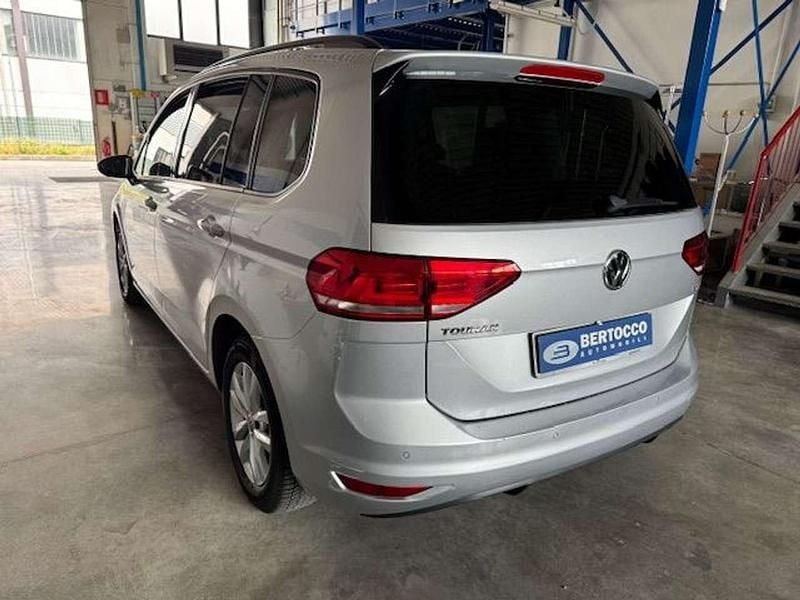 Usata VW Touran 116 CV (85 kW) 2017 Argento Monovolume