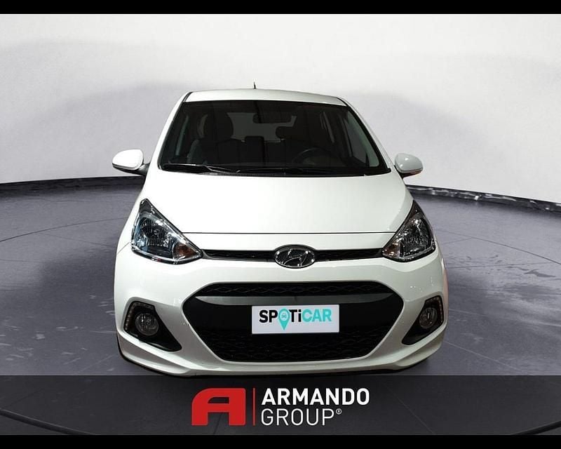 Usata Hyundai i10 Edition 67 CV (49 kW) 2016 Bianco Utilitaria