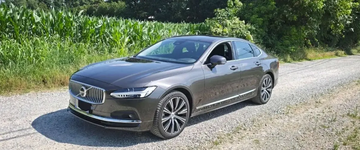 Usata Volvo S90 Plus 197 CV (144 kW) 2025 Berlina