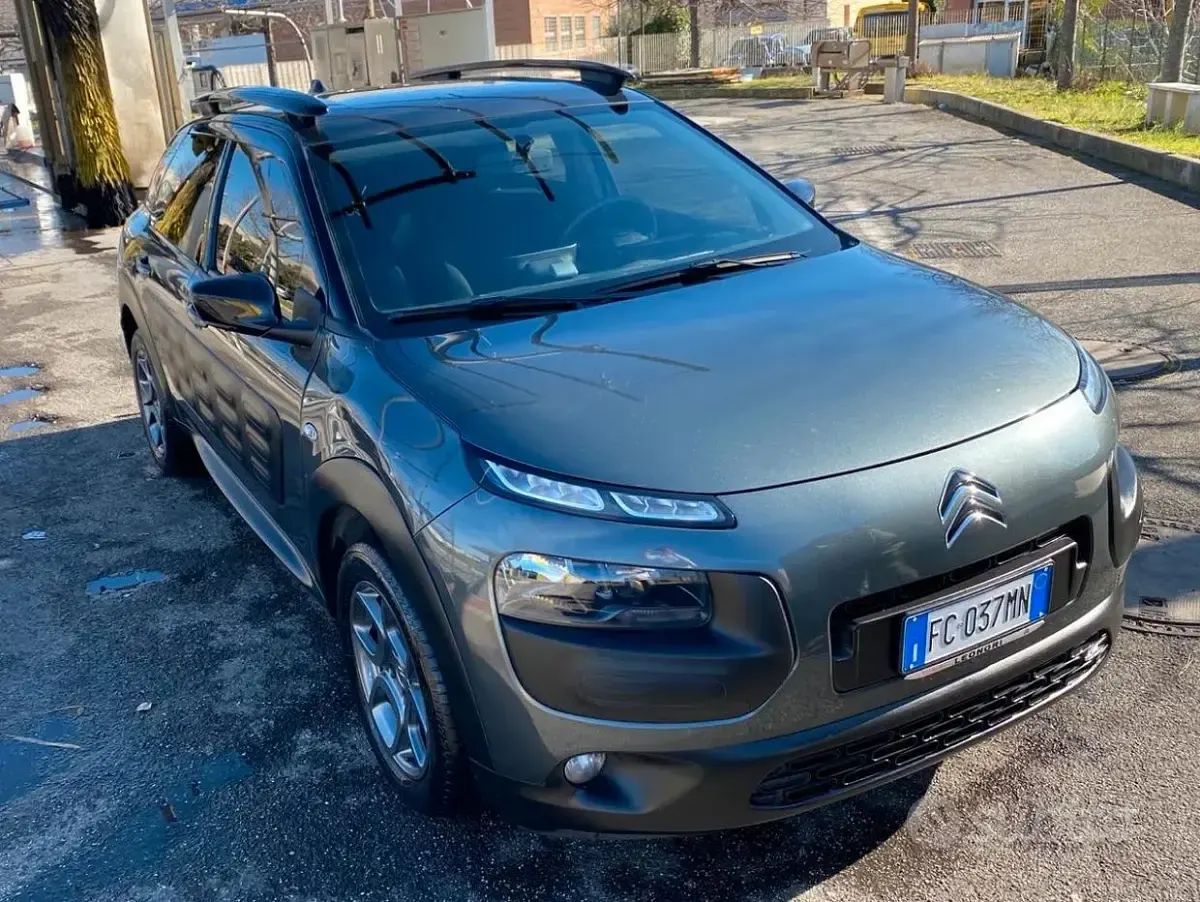 Usata Citroën C4 Cactus 92 CV (67 kW) 2016 Grigio Utilitaria