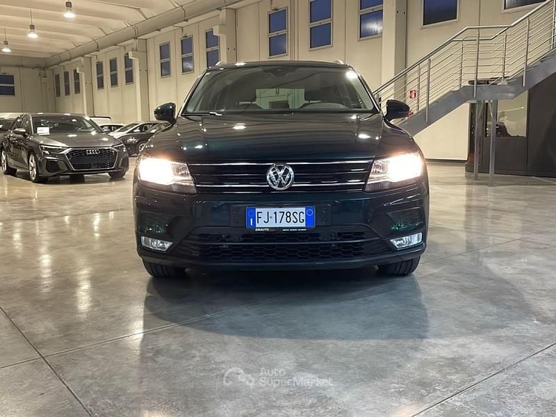 Usata VW Tiguan Style 150 CV (110 kW) 2017 Verde SUV