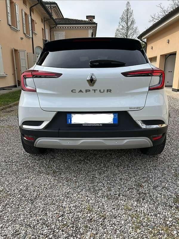 Usata Renault Captur Techno 101 CV (74 kW) 2023 SUV