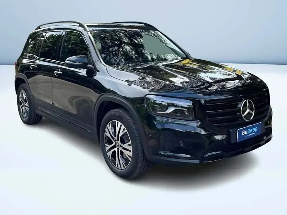 Usata Mercedes GLB200 Advanced Plus 150 CV (110 kW) 2025 Nero SUV