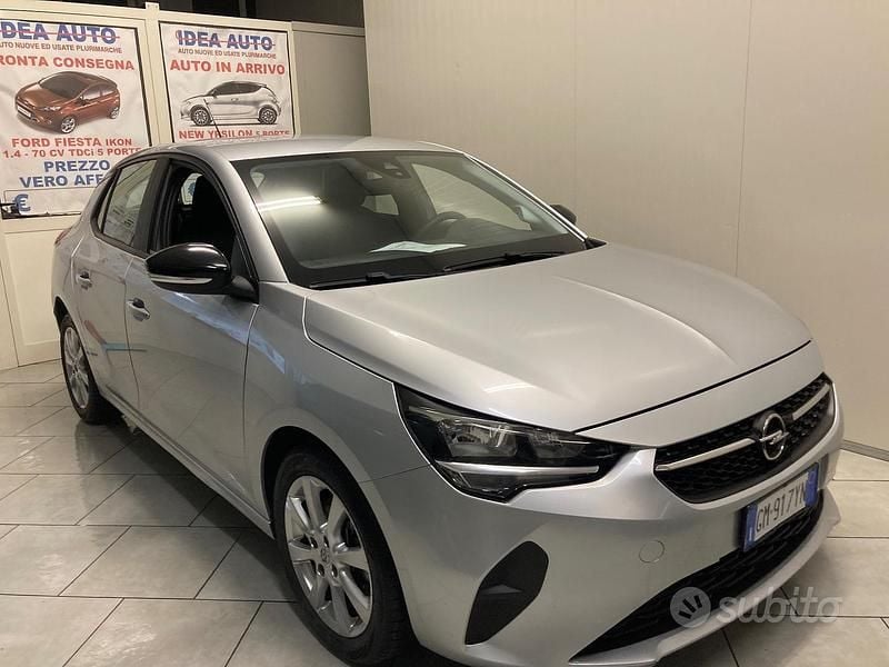 Grigio Usata 2023 Opel Corsa Edition Tre volumi | 12.990 € (Buon prezzo) - Immagine 1/4