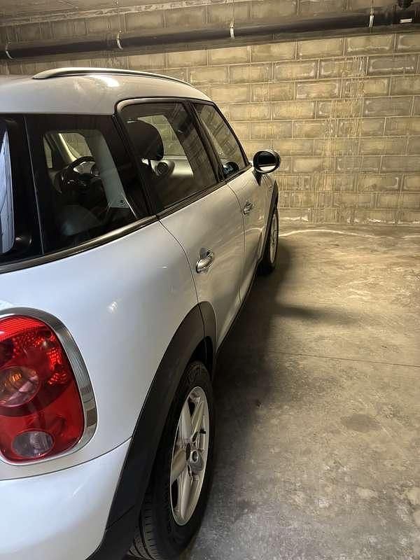 Usata Mini Cooper Countryman 122 CV (89 kW) 2010 SUV