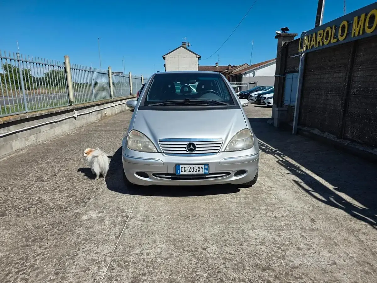 Usata Mercedes A170 Avantgarde 95 CV (69 kW) 2003 Grigio Berlina
