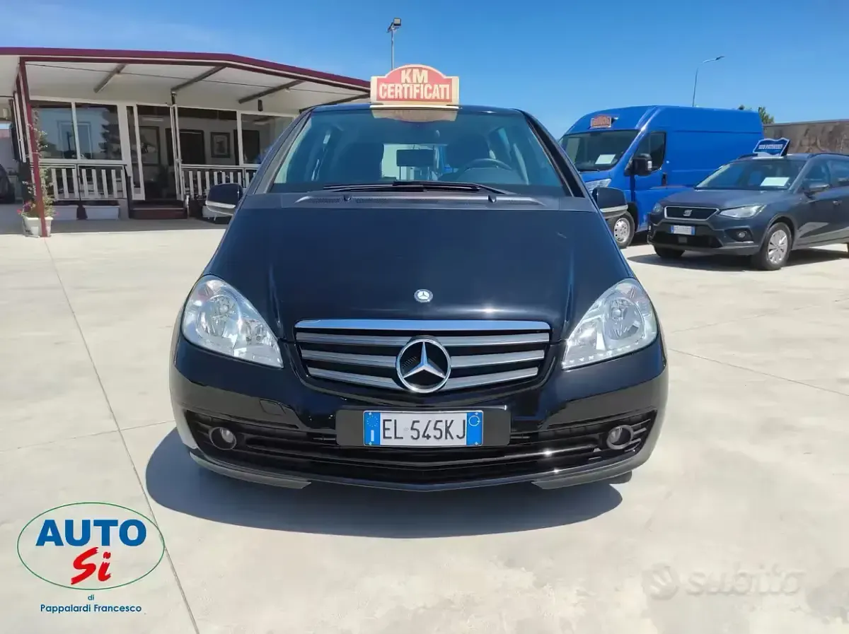 Usata Mercedes A160 82 CV (60 kW) 2012 Nero Berlina