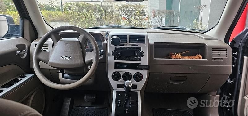 Usata Jeep Patriot 174 CV (127 kW) 2008 Nero SUV