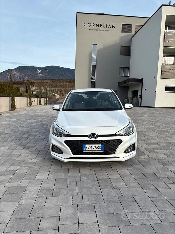 Occasion Hyundai i20 75 ch (55 kW) 2019 Blanc Citadine