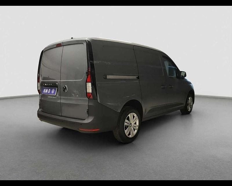 Usata VW Caddy Maxi 102 CV (75 kW) 2024 Grigio Monovolume