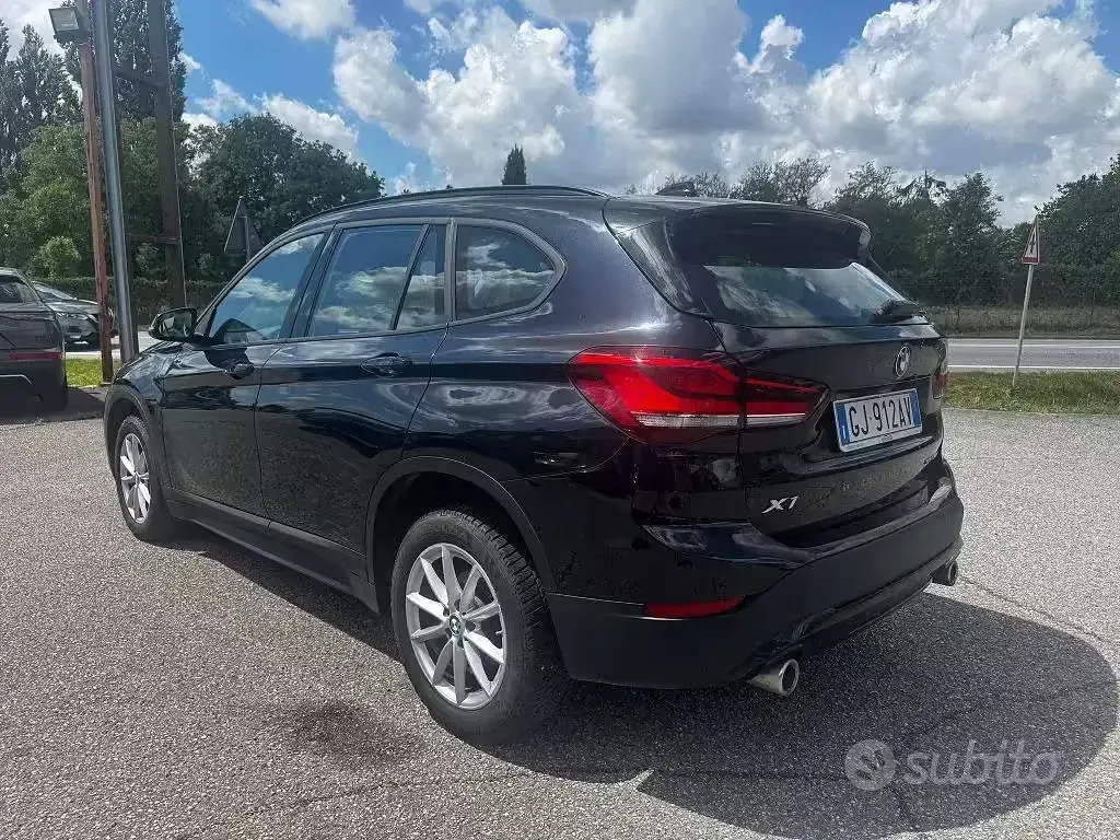 Gebraucht BMW X1 Advantage 150 PS (110 kW) 2022 Schwarz SUV