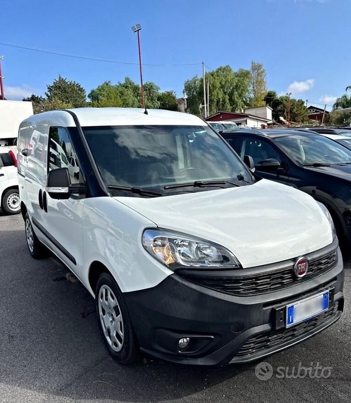 Usata 2016 Fiat Doblò Monovolume | 8700 € (Buon prezzo) - Immagine 1/1
