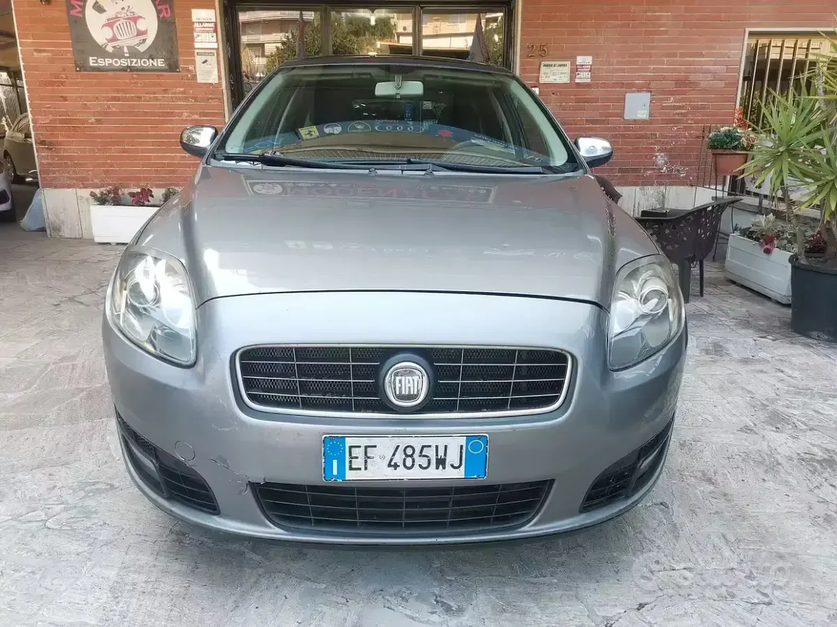 Usata Fiat Croma Emotion 150 CV (110 kW) 2010 Grigio Berlina