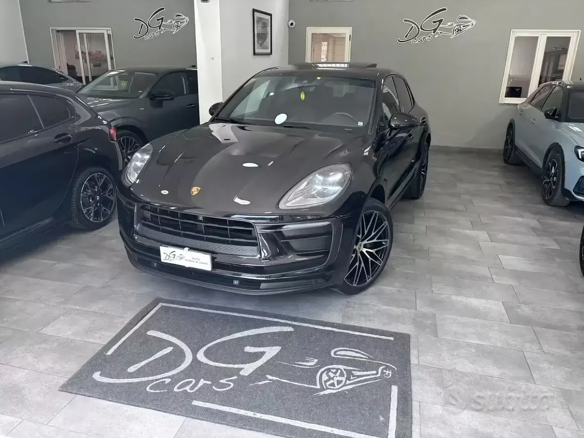 Usata Porsche Macan Sport 265 CV (194 kW) 2022 Nero SUV