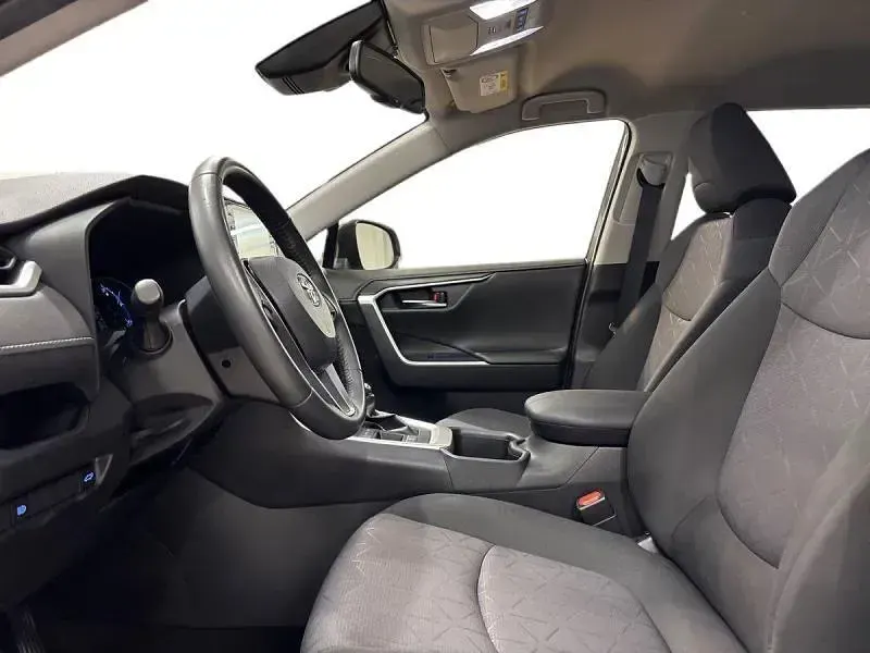 Usata Toyota RAV4 Hybrid 217 CV (159 kW) 2022 Grigio SUV