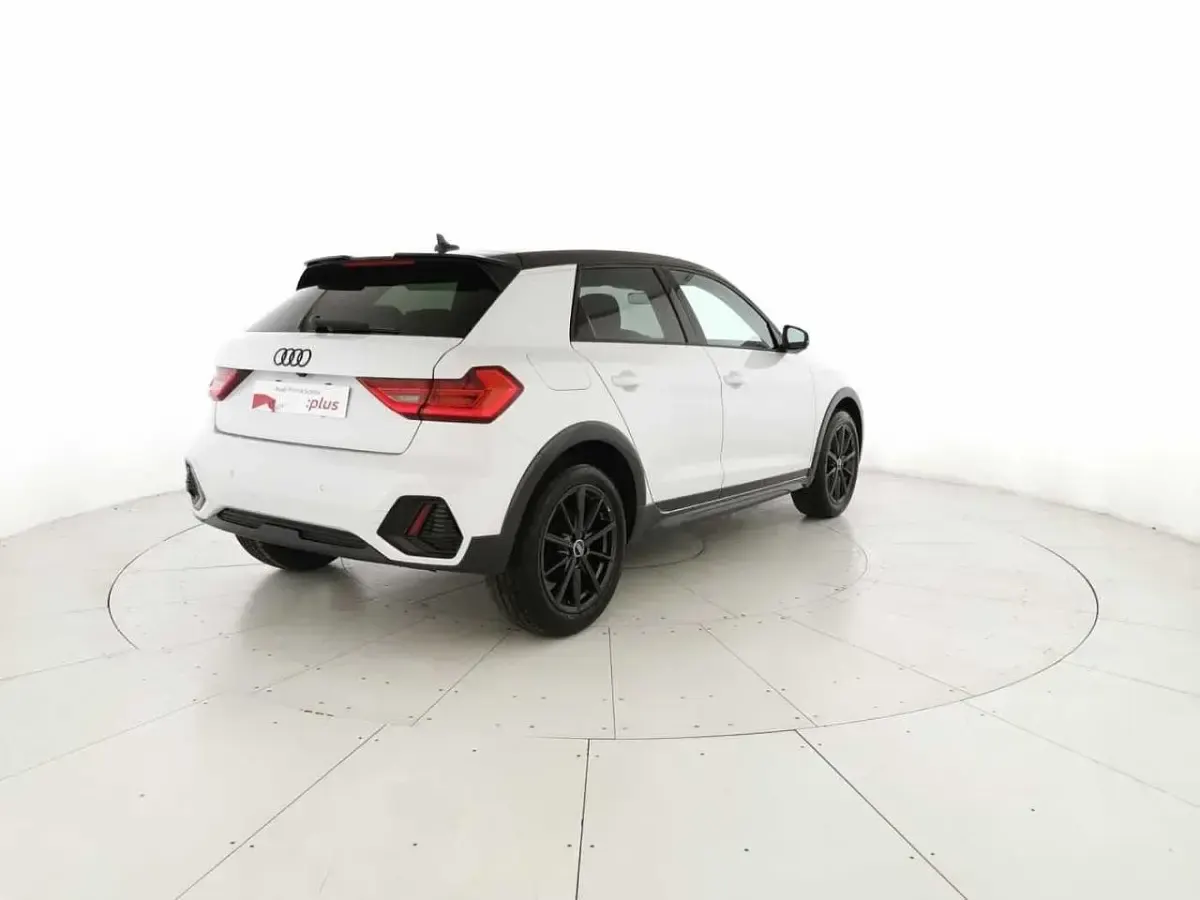Usata Audi A1 Admired 95 CV (69 kW) 2024 Bianco SUV