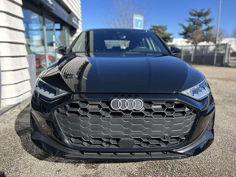 Usata Audi A3 150 CV (110 kW) 2024 Nero Berlina