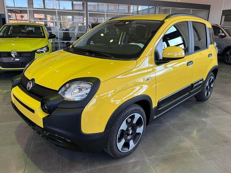 Giallo Nuova 2026 Fiat Panda Cross Cross Due volumi | 12.950 € (Ottimo prezzo) - Immagine 1/4