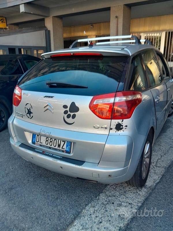 Usata Citroën C4 109 CV (80 kW) 2007 Grigio Berlina