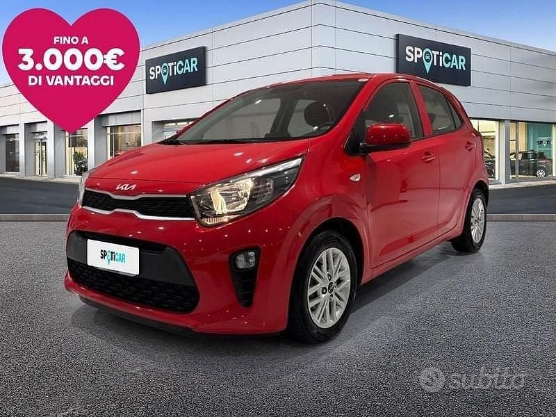 Usata Kia Picanto Urban 67 CV (49 kW) 2023 Rosso Utilitaria