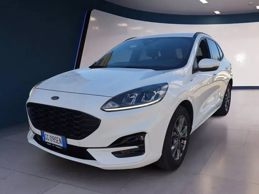 Usata Ford Kuga ST-Line 190 CV (139 kW) 2022 Bianco frozen SUV