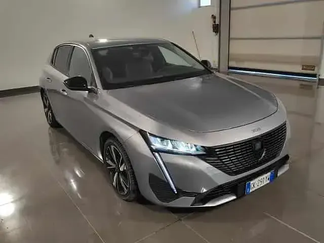 Begagnad Peugeot 308 Allure 131 HK (96 kW) 2022 Grå