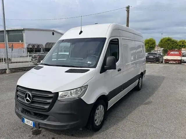 Usata Mercedes Sprinter 114 CV (83 kW) 2022 Bianco Furgone