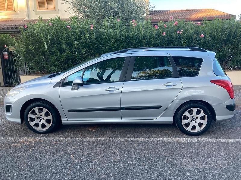 Usata Peugeot 308 SW 2013 Grigio Station wagon