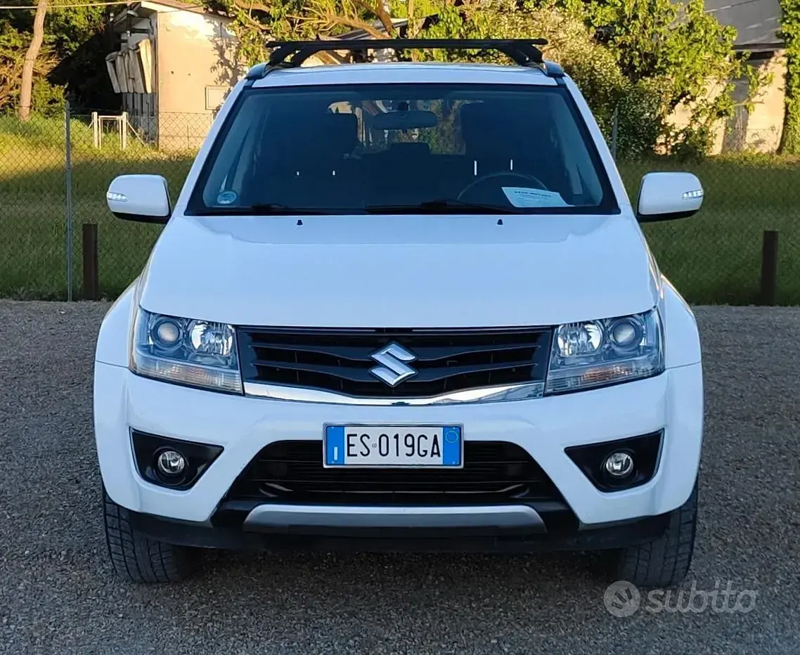 Usata Suzuki Grand Vitara 129 CV (94 kW) 2013 Bianco SUV