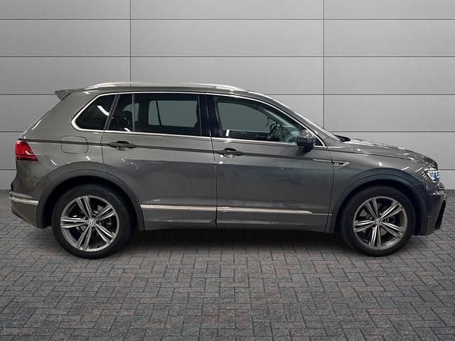 Usata VW Tiguan Executive 239 CV (175 kW) 2017 Grigio scuro SUV