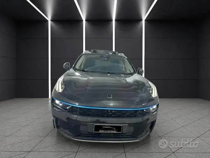 Usata Lynk & Co 01 261 CV (191 kW) 2023 Nero SUV