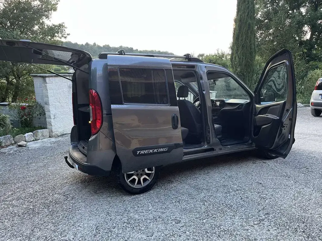 Usata Fiat Doblò Trekking 120 CV (88 kW) 2017 Monovolume