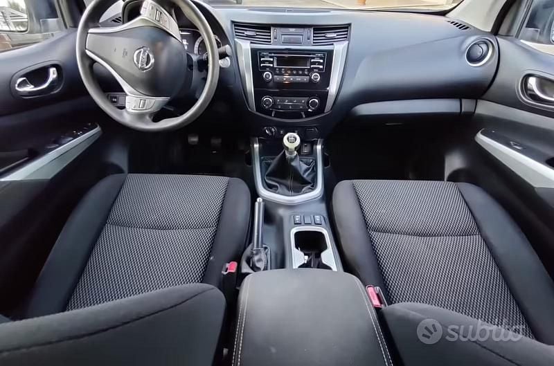 Usata Nissan Navara 190 CV (139 kW) 2016 Pick-up